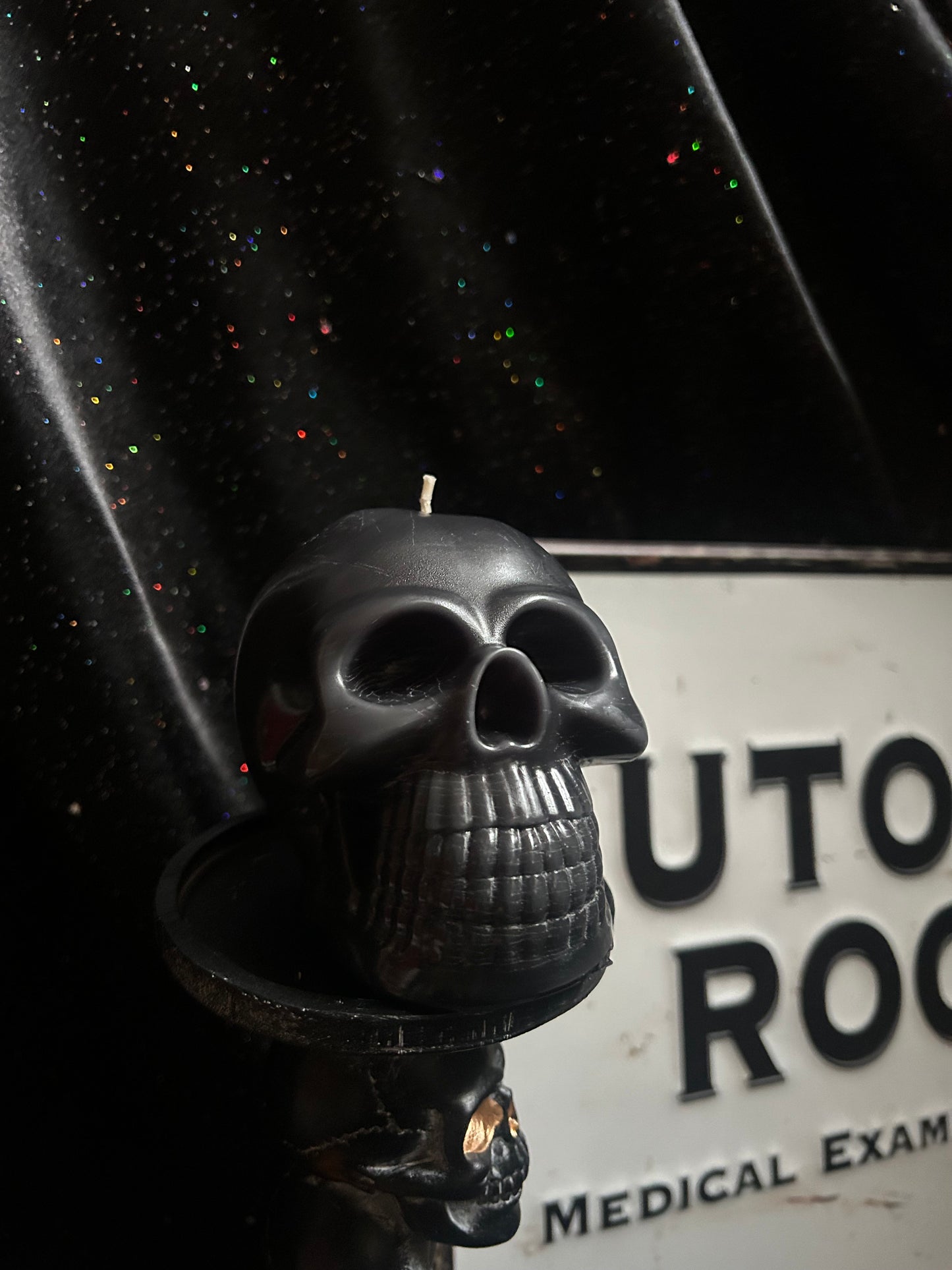 The Skull of Your Enemy - Bleeding Skull Candle