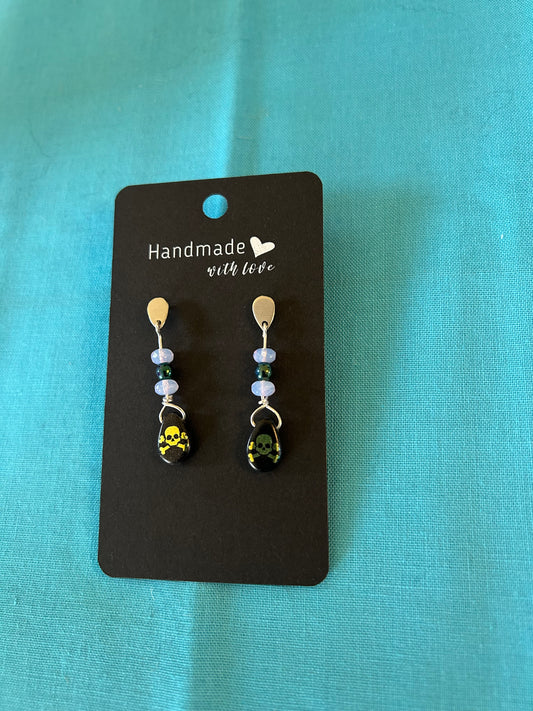 Skull and Crossbones Dangle Earrings
